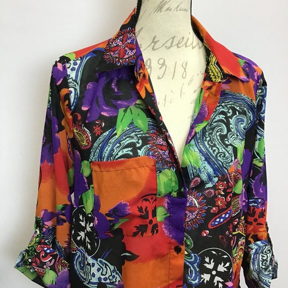 Bright Colored Floral Button Front Top, size M - Picture 4 of 8
